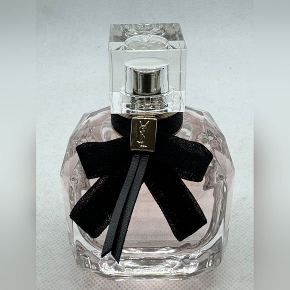 Yves Saint LaurentMon Paris Eau de Parfum - Picture 2 of 7